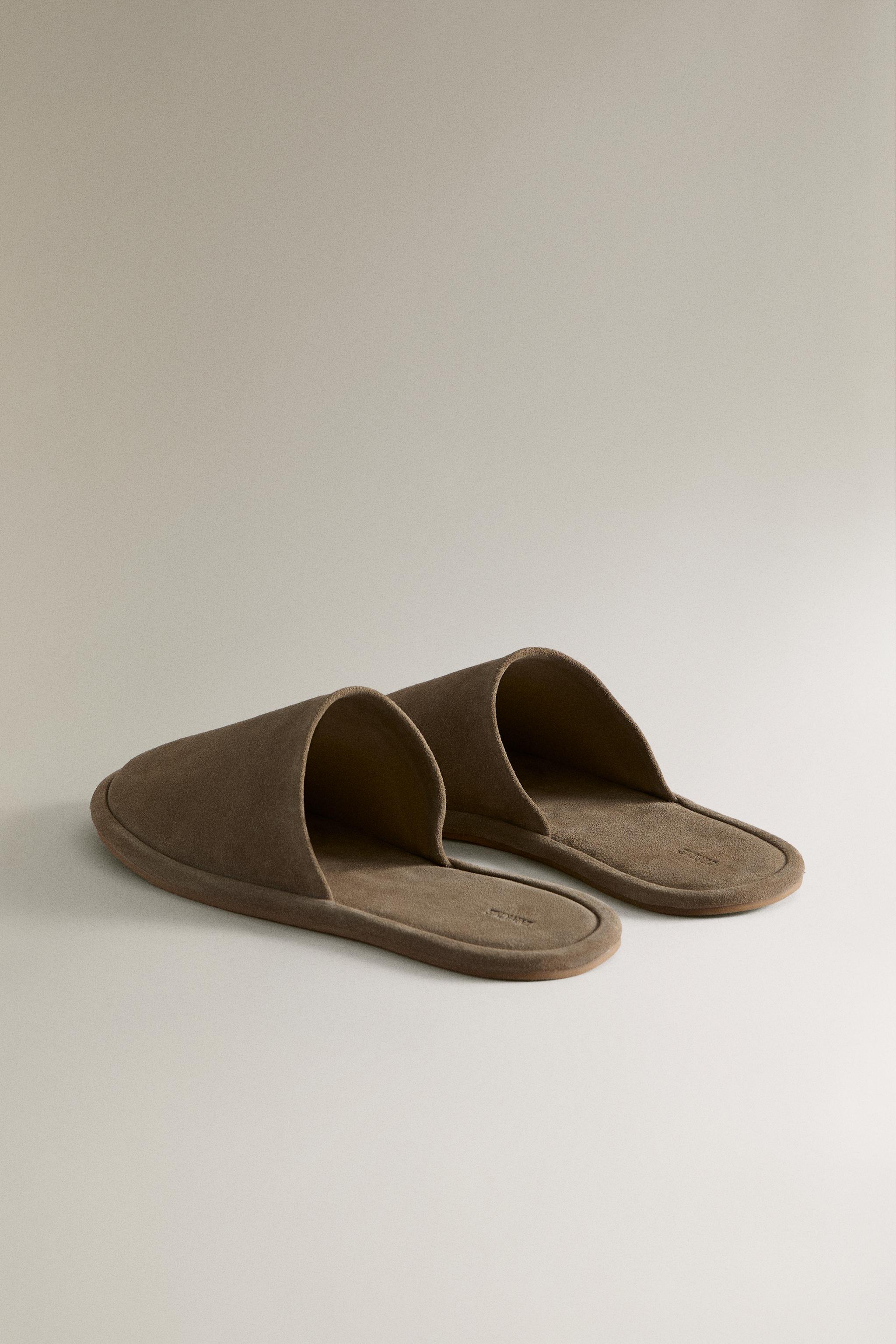 LEATHER MULE SLIPPERS